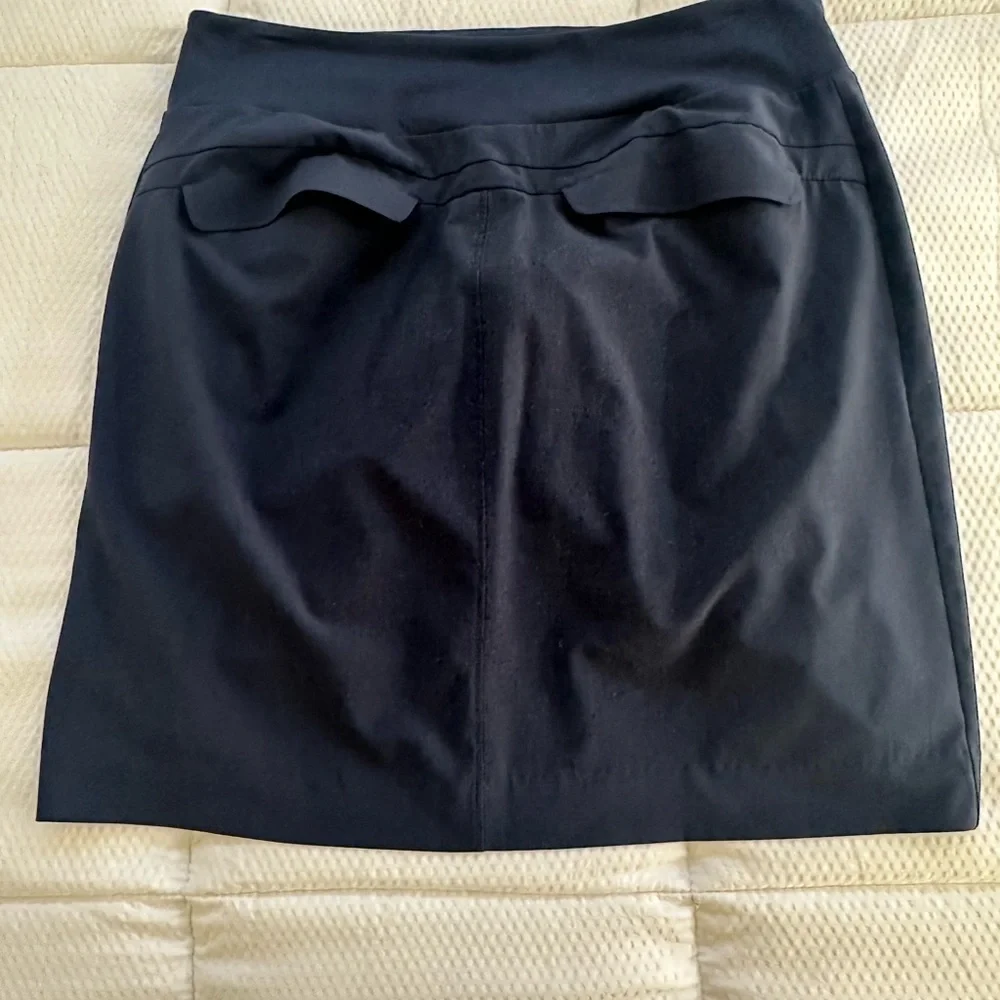 Athleta Soho Scort Navy Blue - Picture 5 of 7